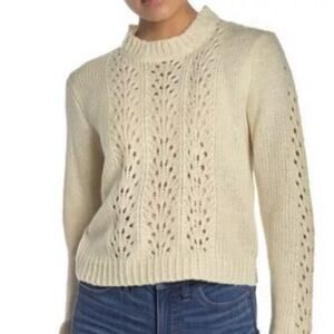 NWT Woven Heart Cable knit sweater